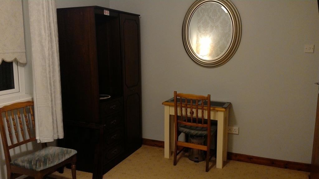 Dawn House B&B Kilmeaden Esterno foto