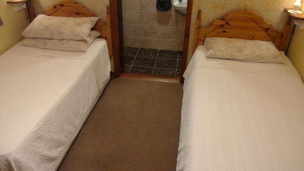 Dawn House B&B Kilmeaden Esterno foto